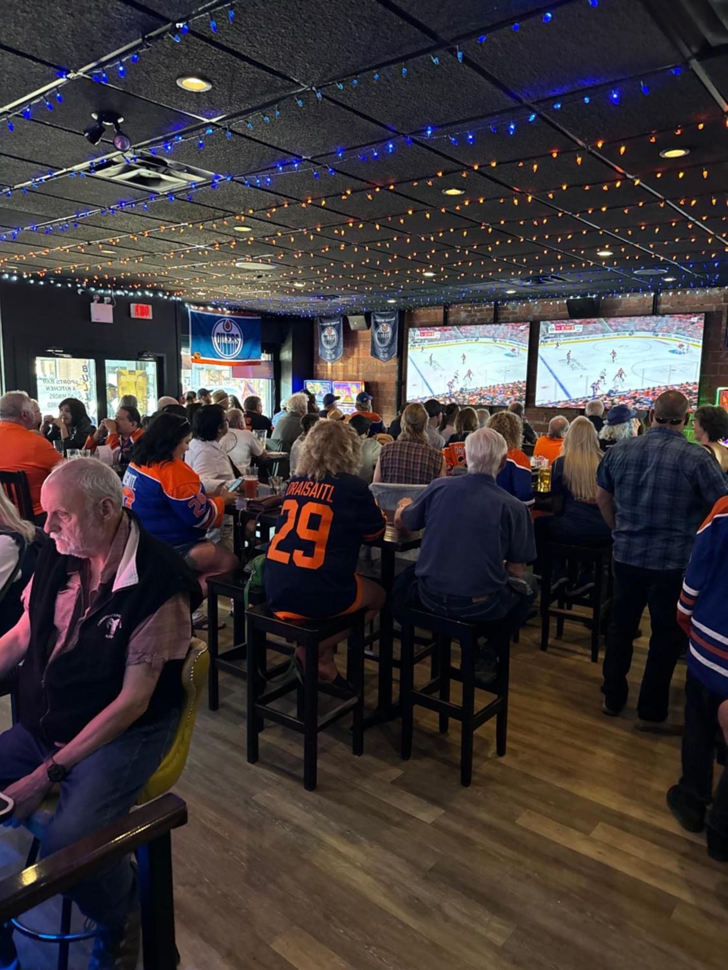 Commercial Hotel Edmonton Eksteriør billede
