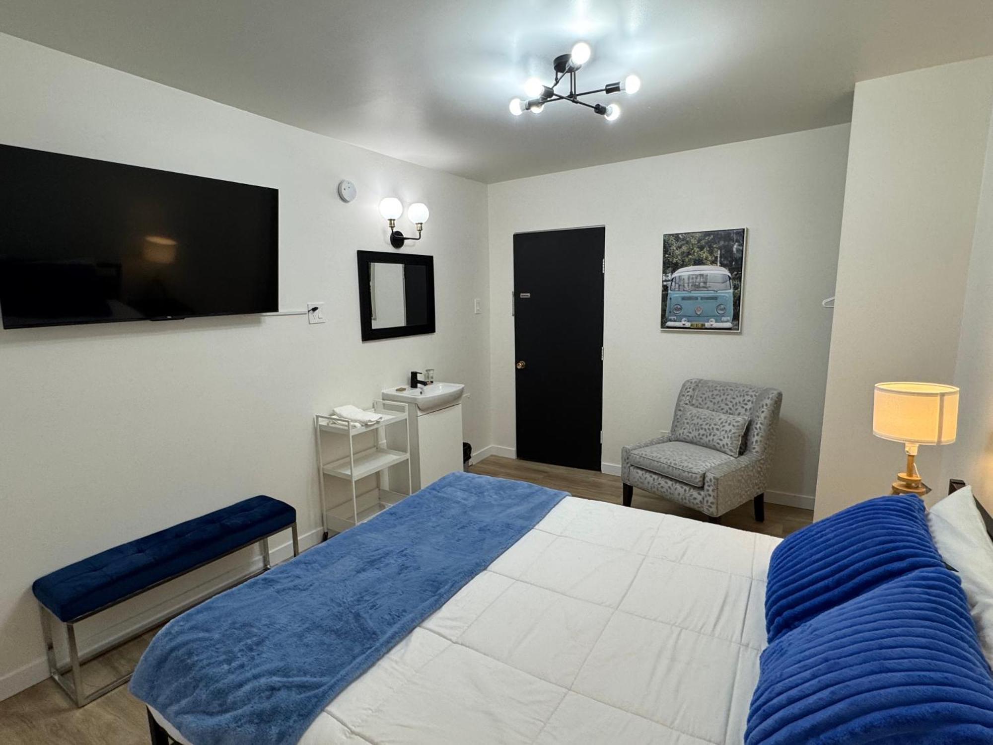 Commercial Hotel Edmonton Eksteriør billede